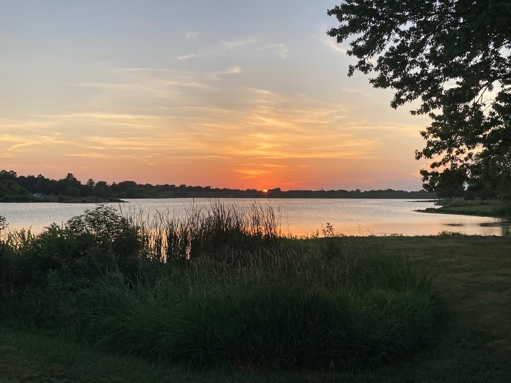 Holmes Lake Park