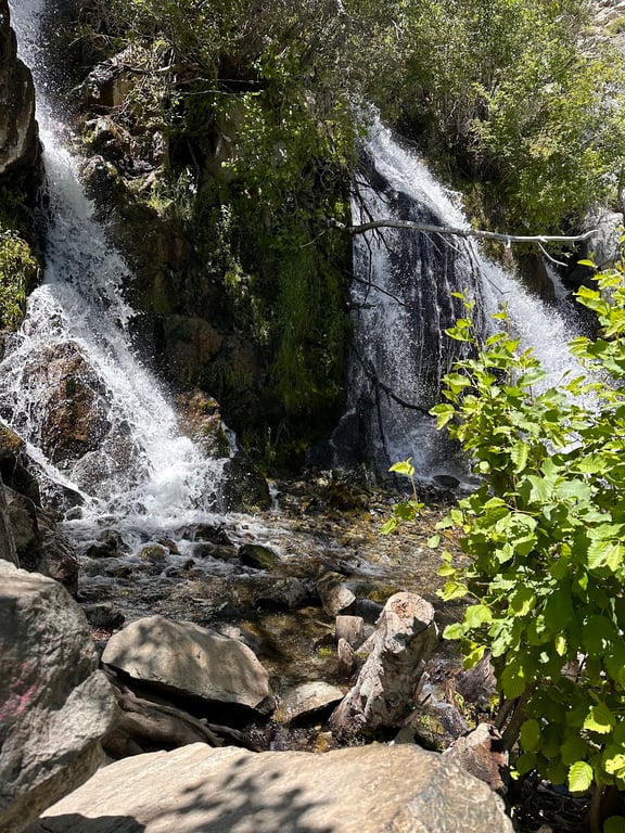 Kings Canyon Waterfall