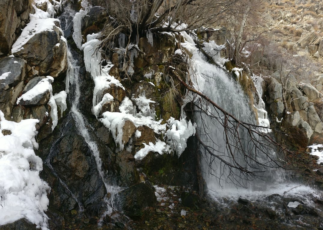 Kings Canyon Waterfall