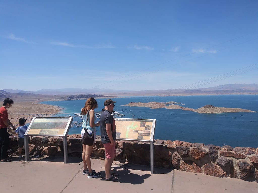 Lake Mead Overlook