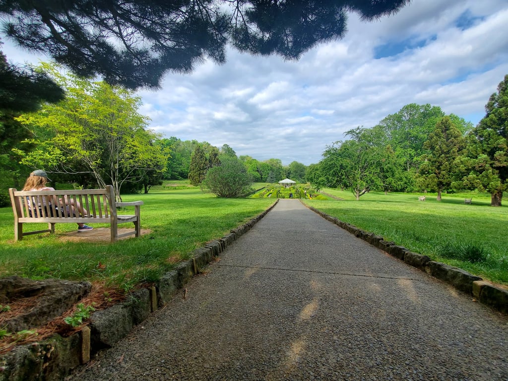 Deep Cut Gardens