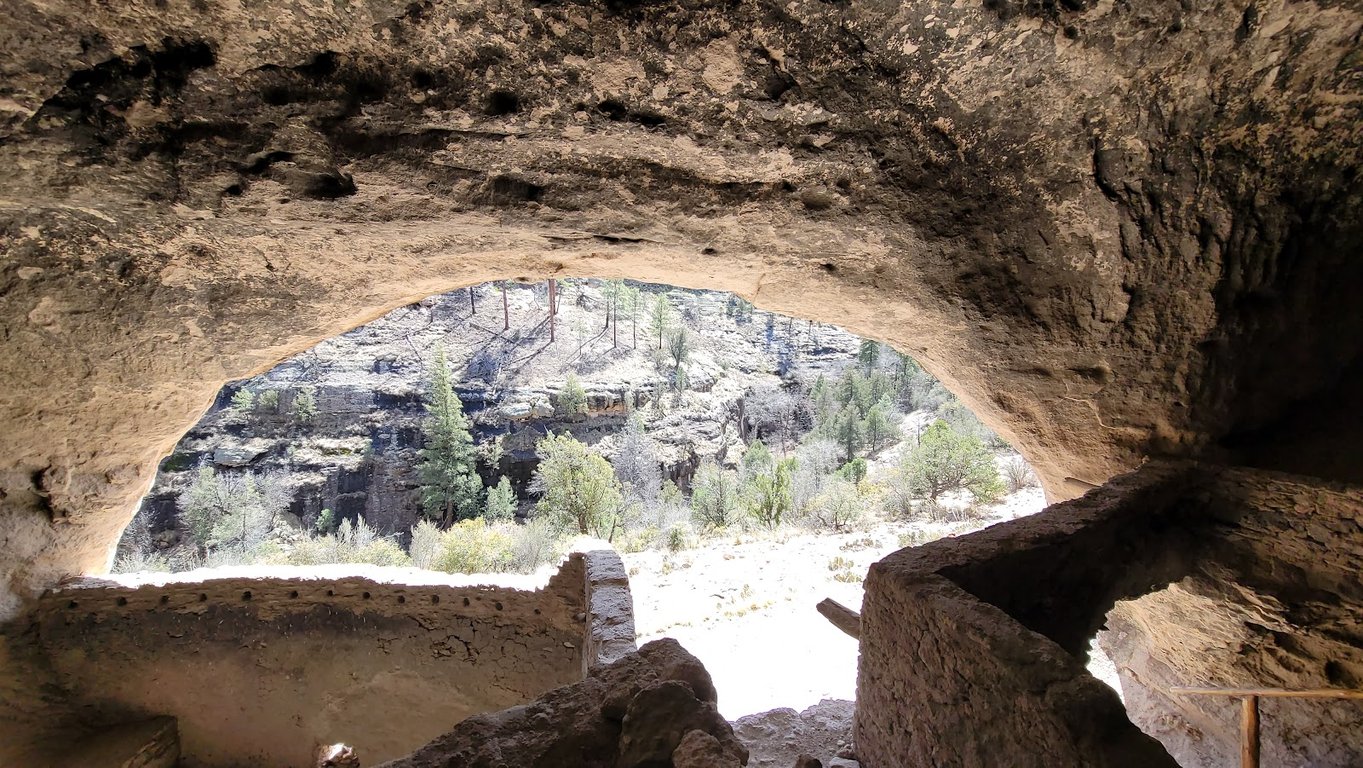 Gila Cliff Dwellings NM