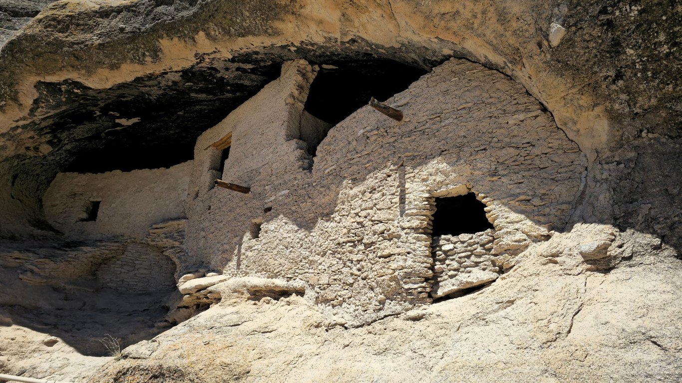 Gila Cliff Dwellings NM