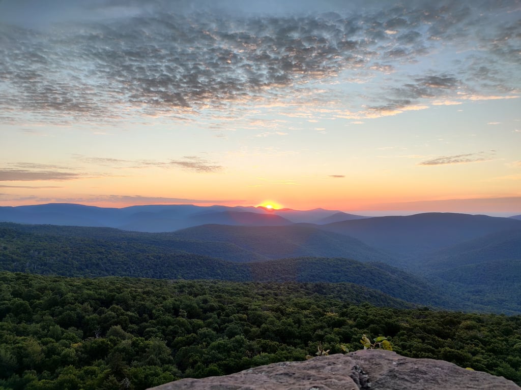 Giant Ledge