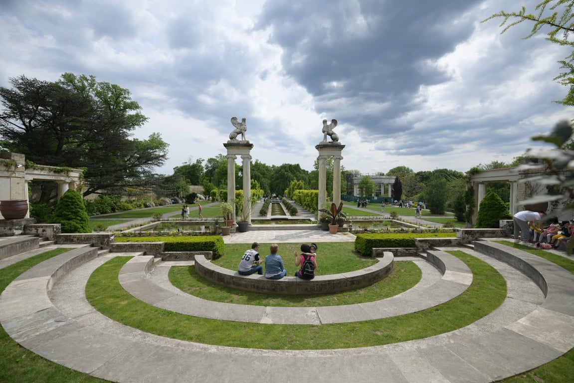 Untermyer Gardens