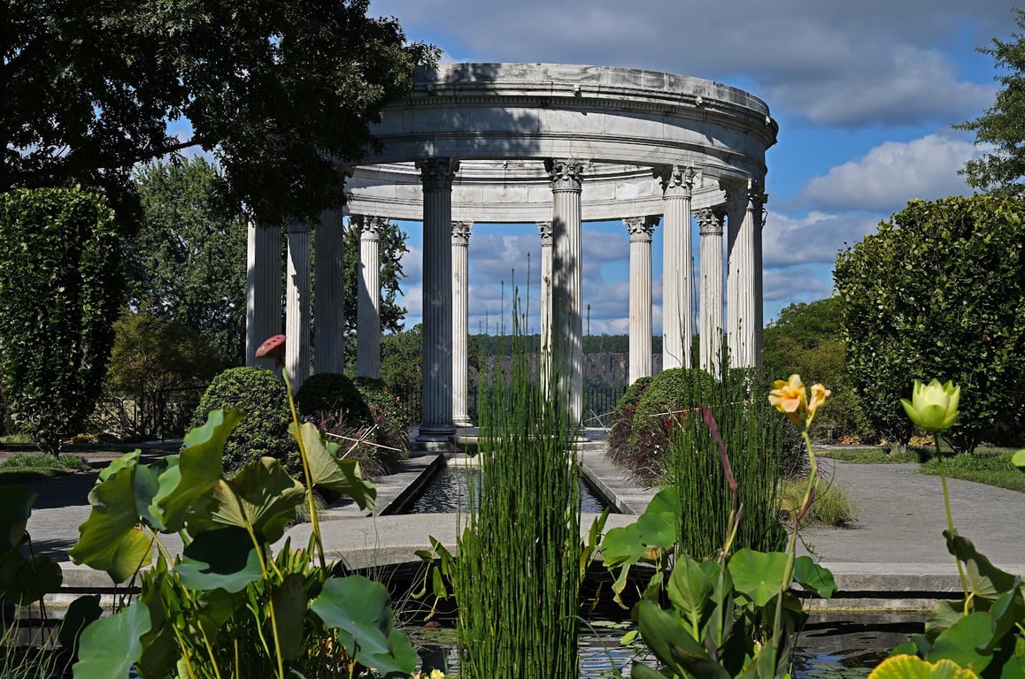 Untermyer Gardens