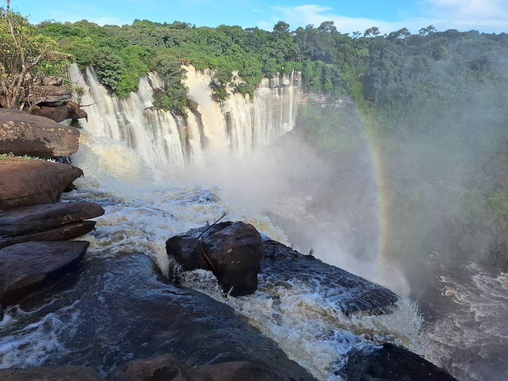 Nganda Yala Falls