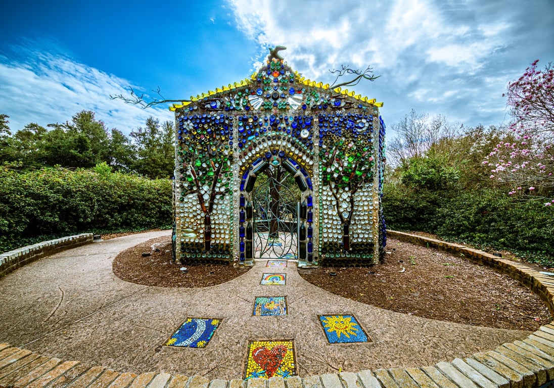 Airlie Gardens
