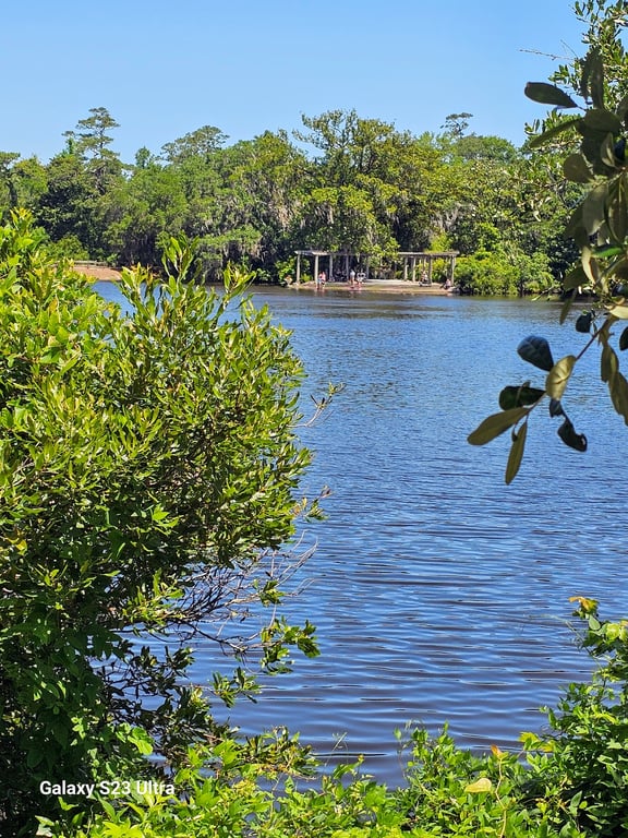 Airlie Gardens