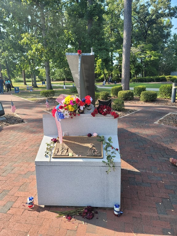 Lejeune Memorial Gardens