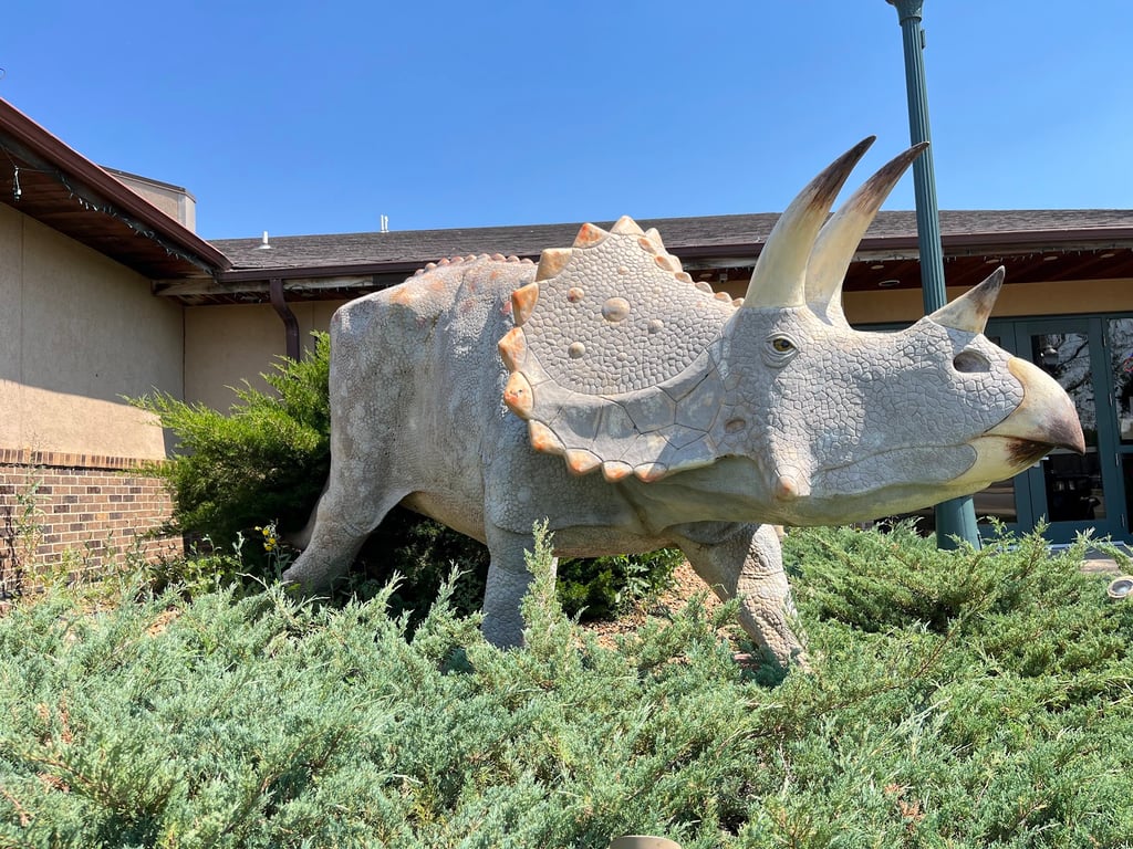 Badlands Dinosaur Museum Park