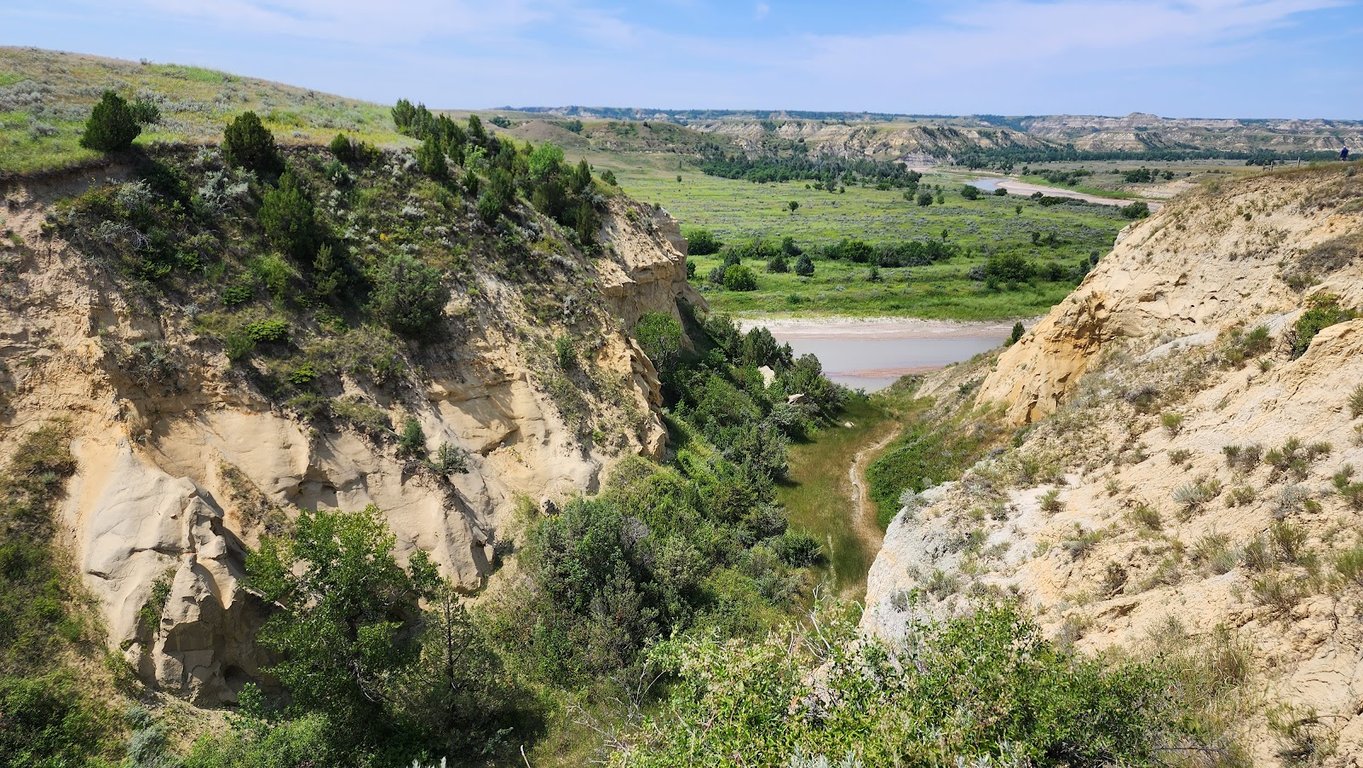 Wind Canyon Trail