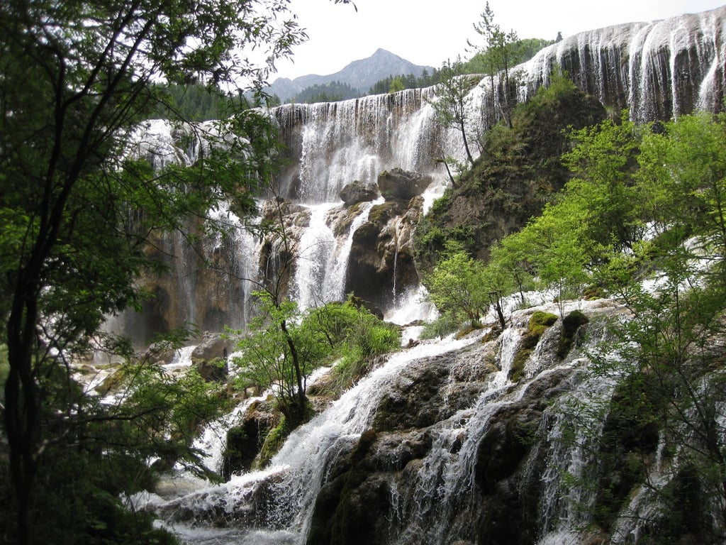 Nuorilang Waterfall
