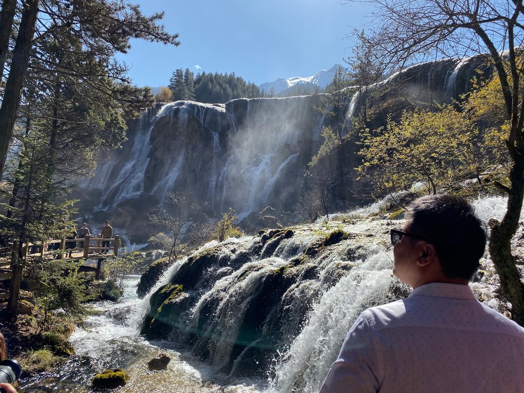 Nuorilang Waterfall