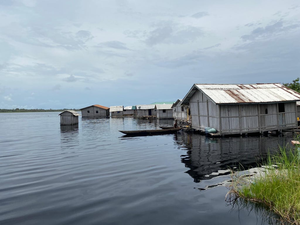 Nzulezo Stilt Village