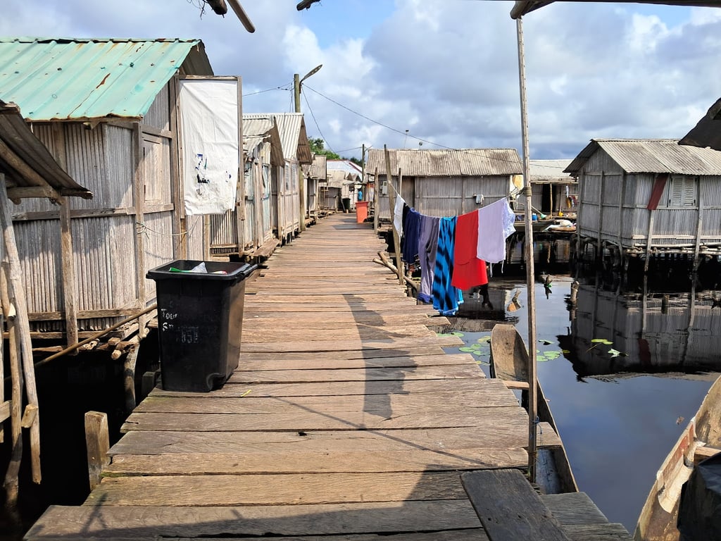 Nzulezo Stilt Village