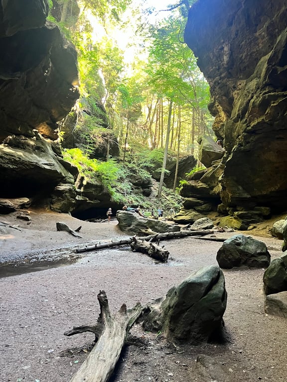 Conkle’s Hollow Rim Trail