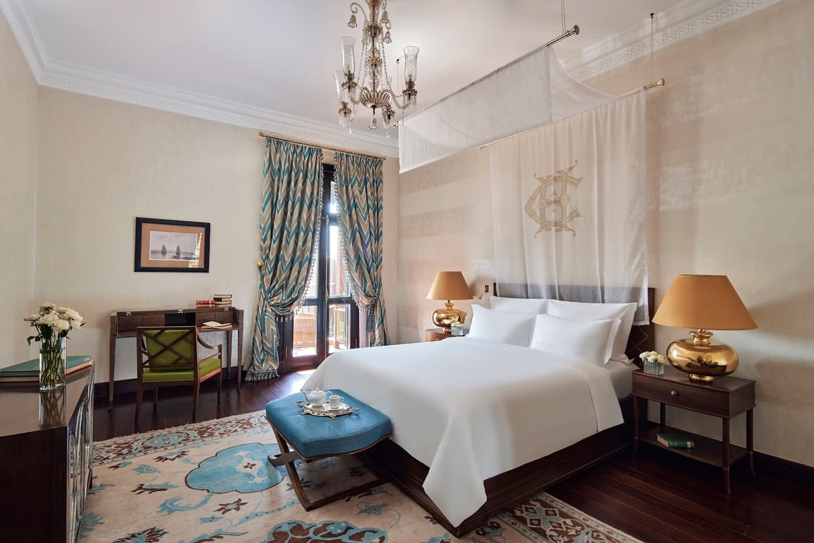 Old Cataract Hotel