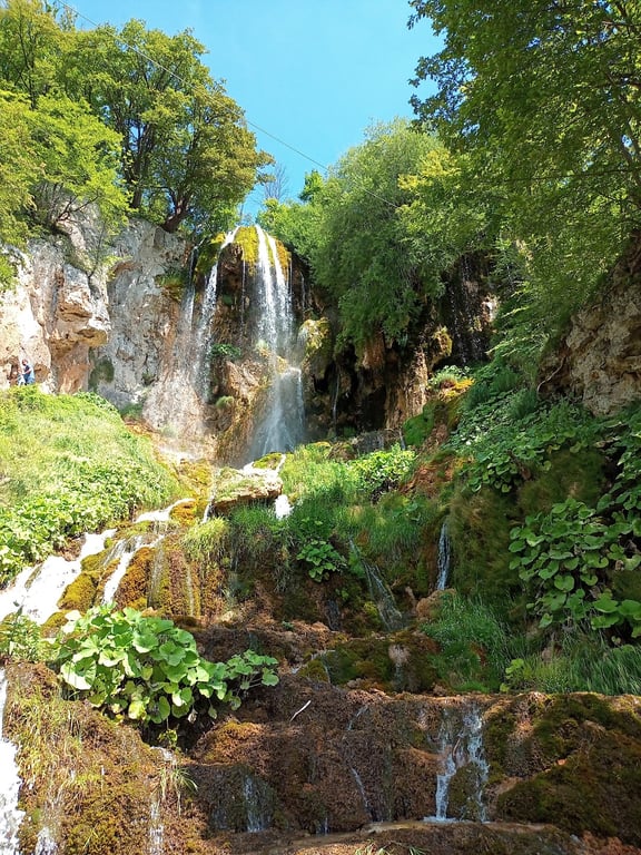 Sopotnica Waterfalls