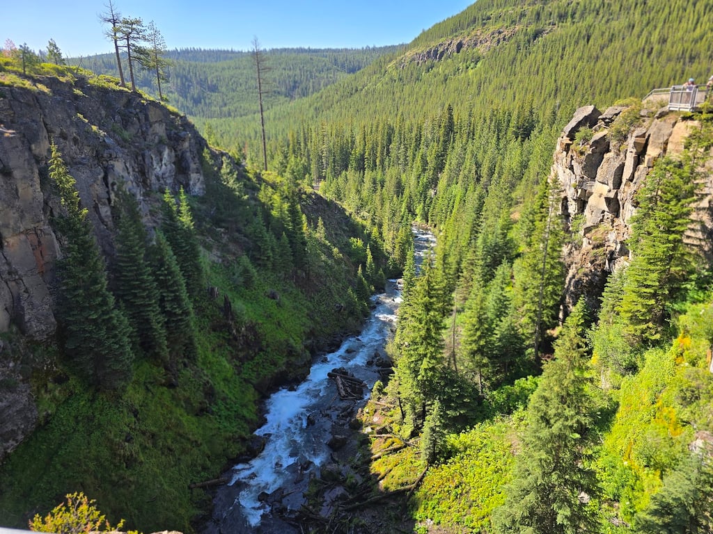 Tumalo Falls