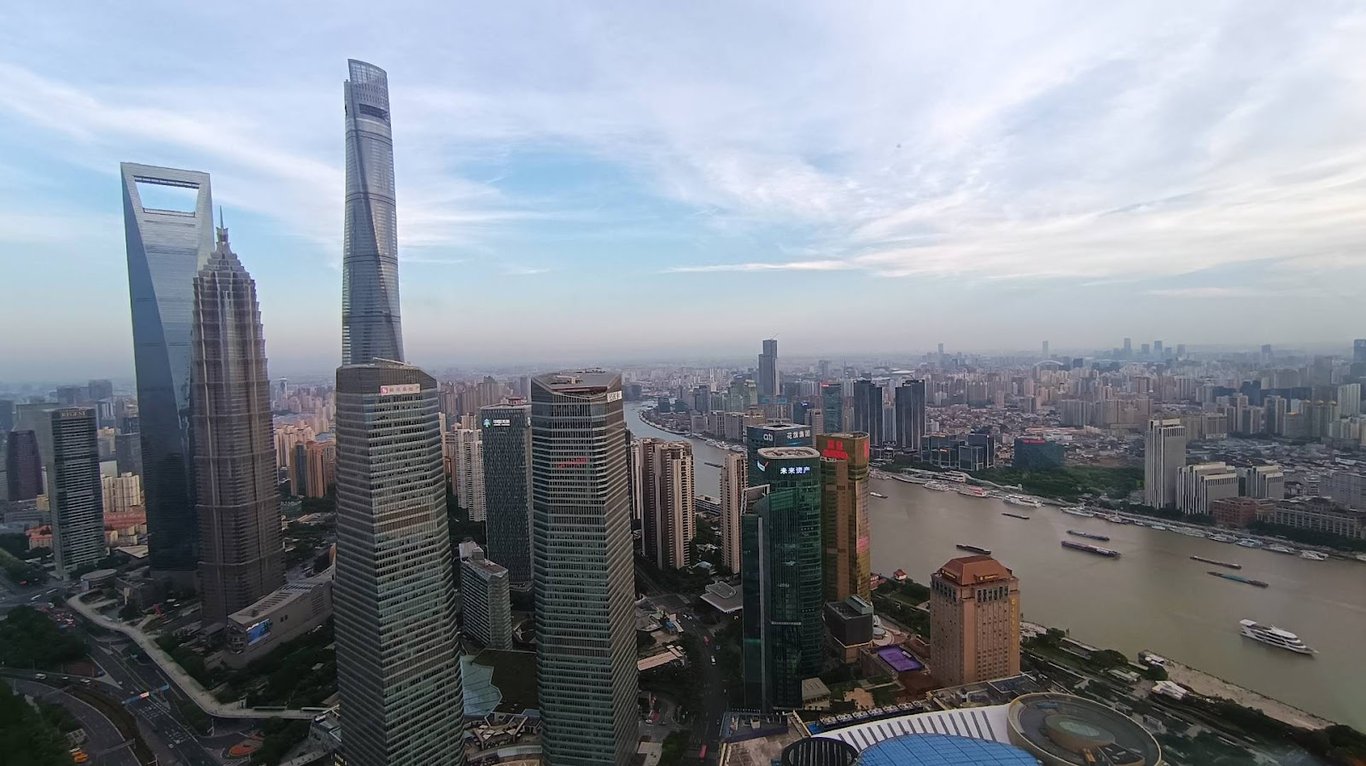 Oriental Pearl Tower & Pudong Skyscrapers