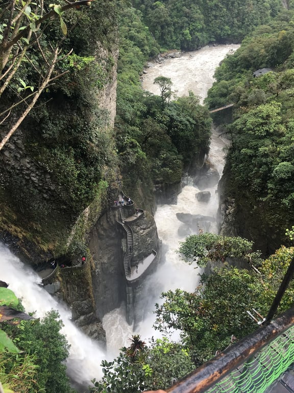Pailón del Diablo Waterfall