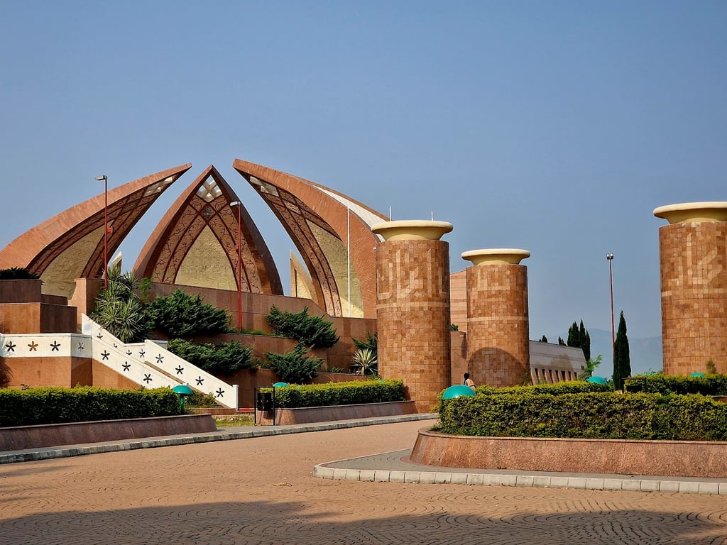 Pakistan Monument