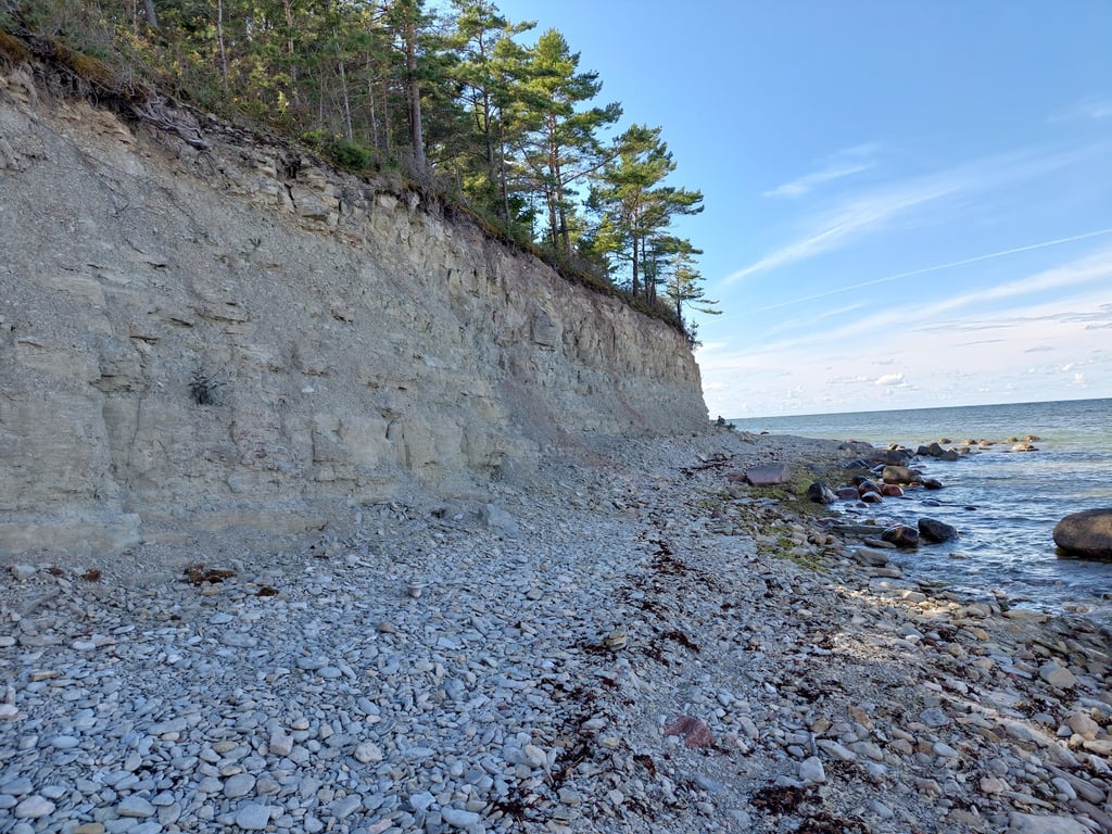 Panga Cliff