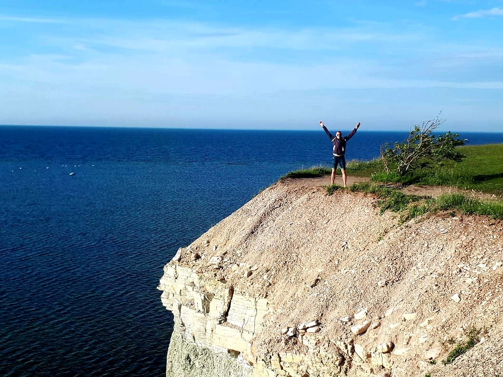 Panga Cliff