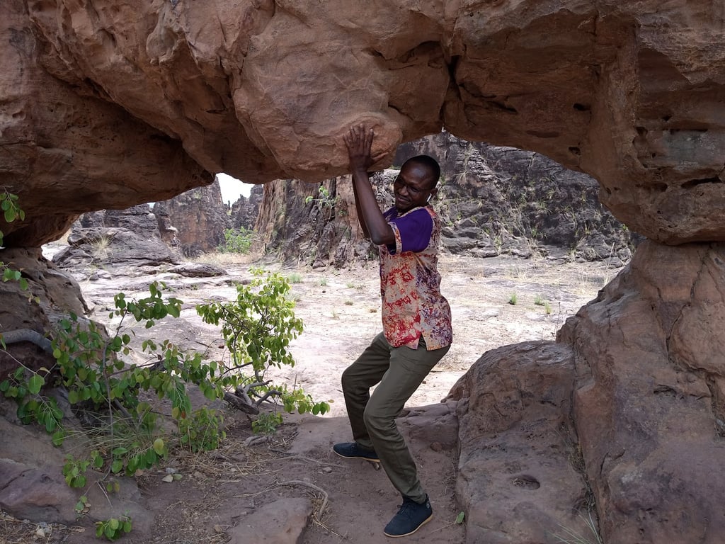 Peaks of Sindou
