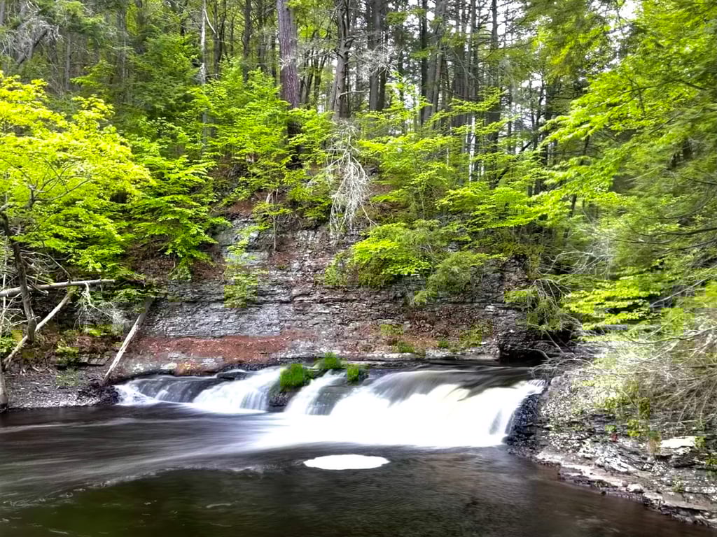 Raymondskill Falls