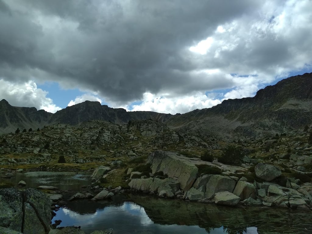 Pessons Lakes