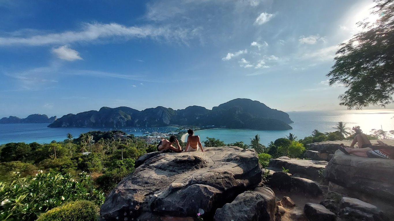 Phi Phi Viewpoints