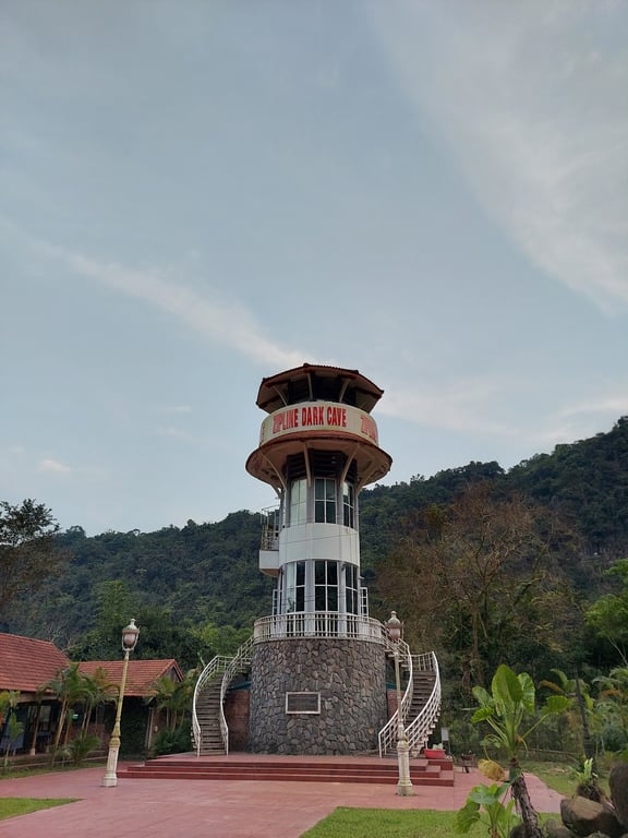 Phong Nha Dark Cave