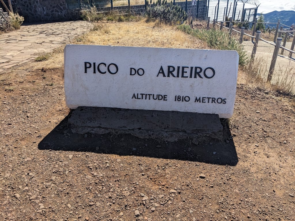 Pico do Arieiro Sunrise