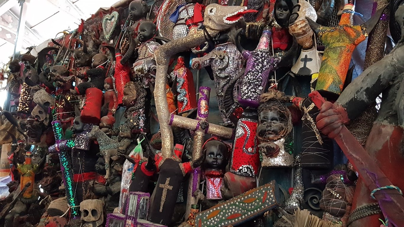 Port-au-Prince Iron Market