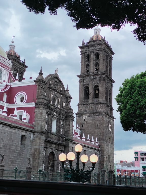 Puebla Cathedral & Zócalo