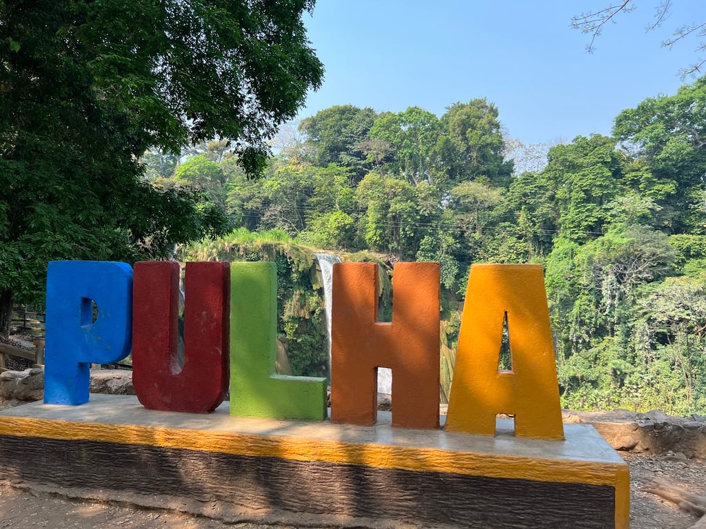 Pulhapanzak Waterfall