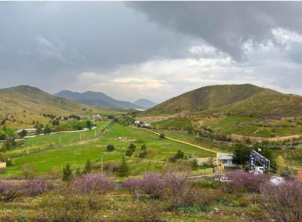 Qargha Lake