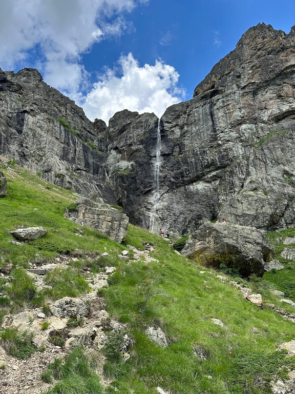 Raysko Praskalo Waterfall