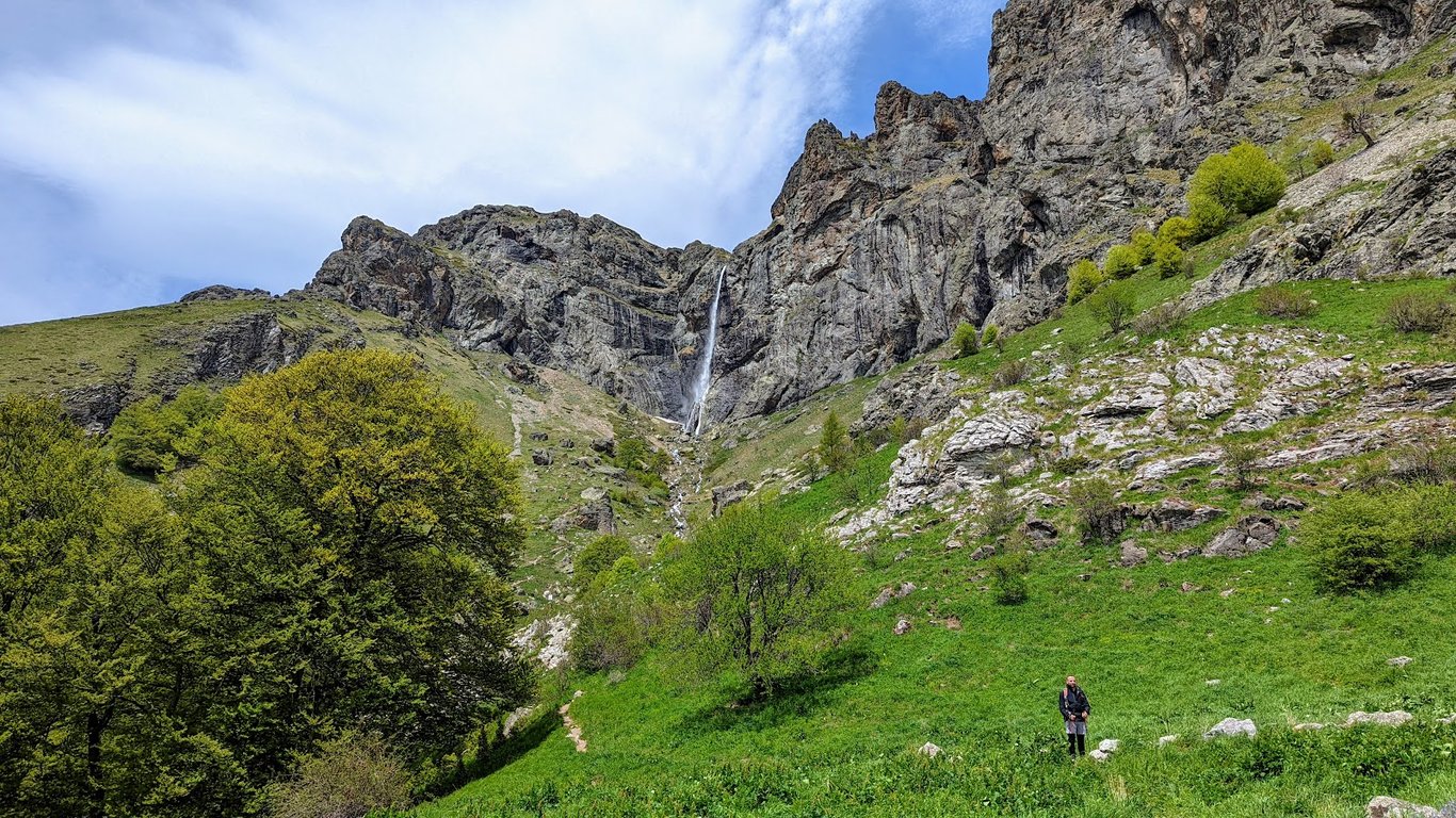 Raysko Praskalo Waterfall