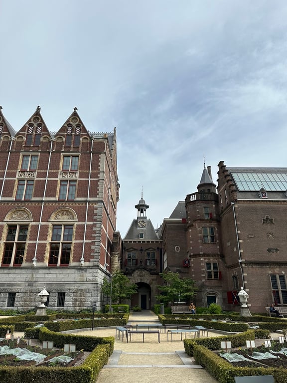 Rijksmuseum Gardens