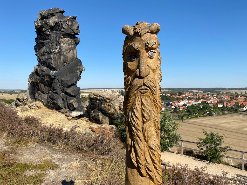 Rock Formations & Trails