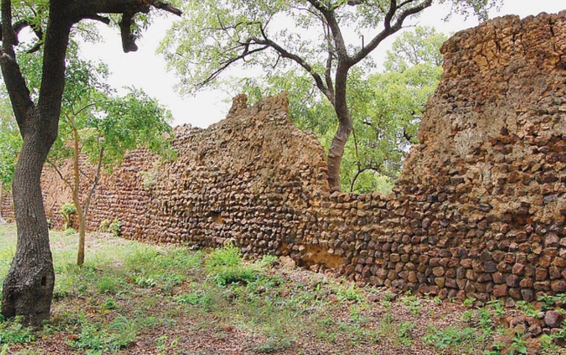 Ruins of Loropéni