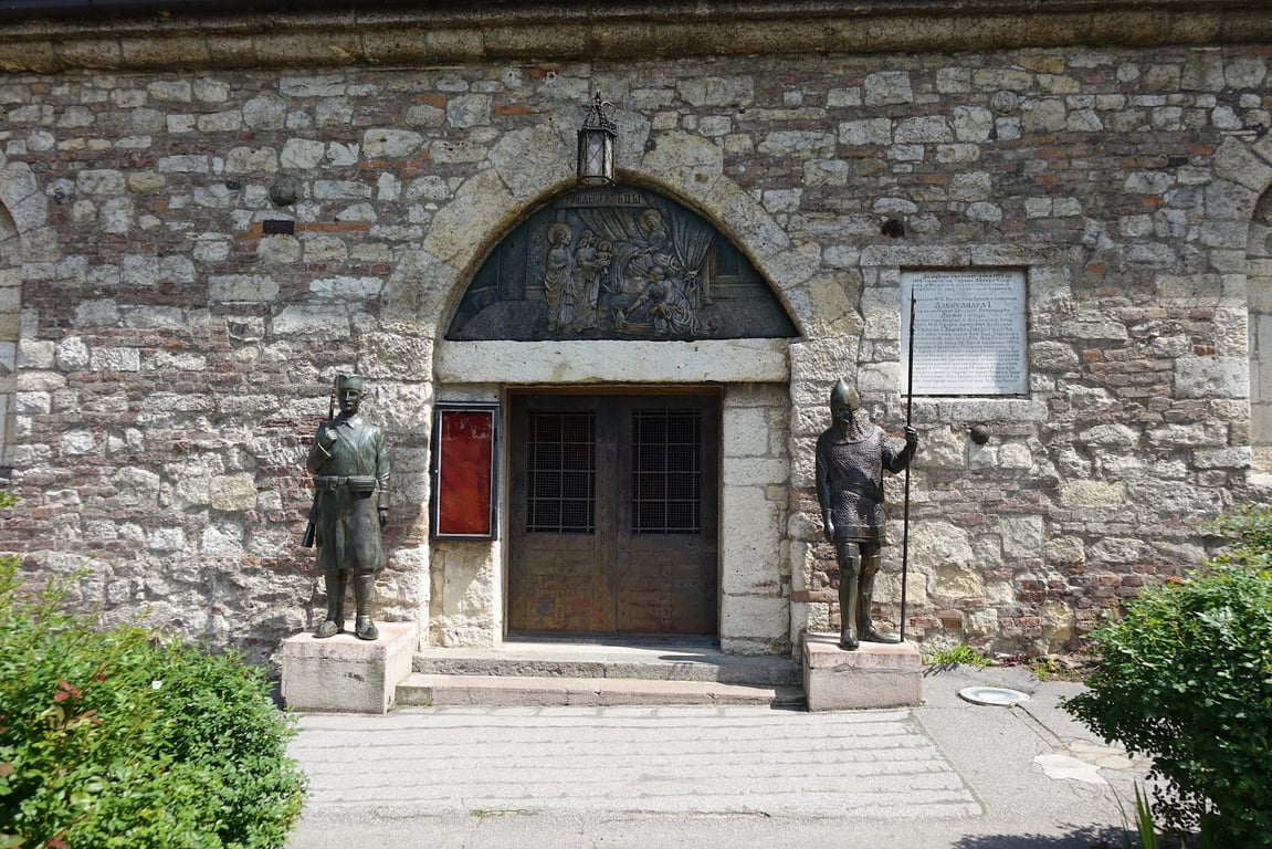 Ružica Church