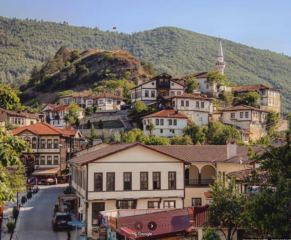 Taraklı Evleri