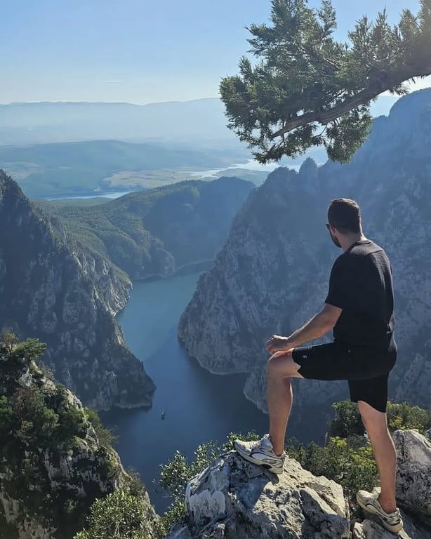 Şahinkaya Kanyonu