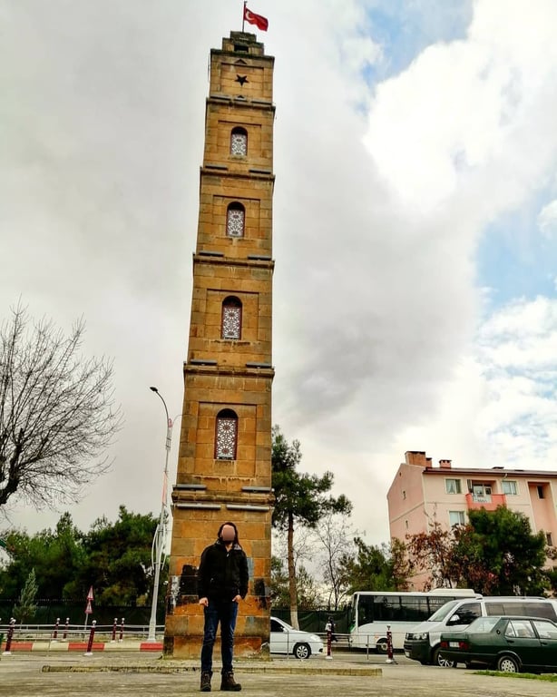 Saat Kulesi