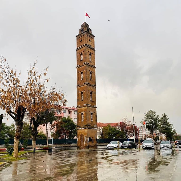Saat Kulesi