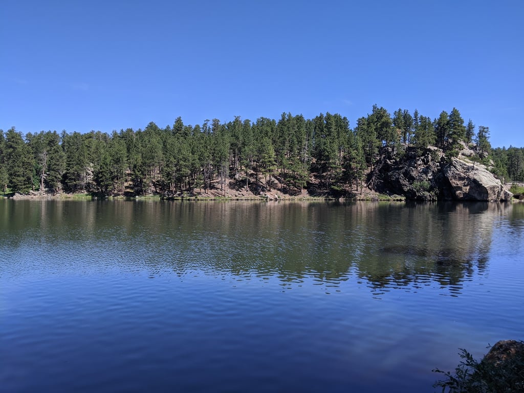 Horsethief Lake